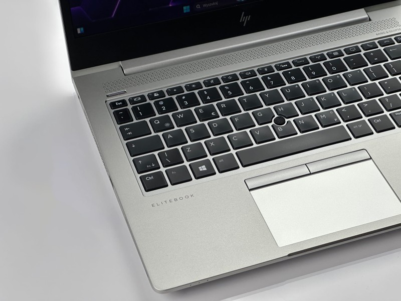 HP EliteBook 830 G6 – bezpieczeństwo i wydajność! i7-8665U, matryca FHD z Sure View, czytnik linii papilarnych. Pracuj komfortowo i chroń swoje dane!  (12).JPG