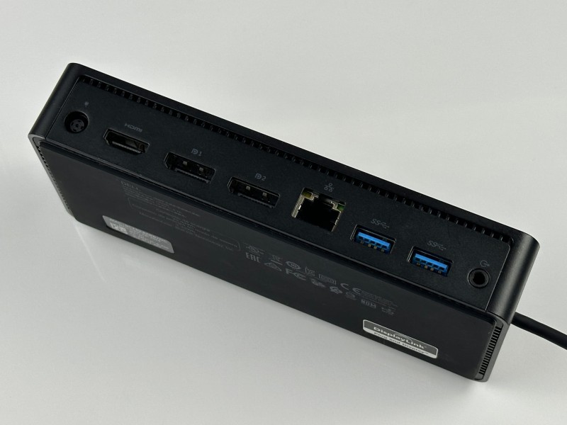 Dell Universal Dock D6000 – wszechstronna stacja dokująca z obsługą 3 ekranów 4K, łącznością USB-CUSB-A i szybkim transferem danych (14).JPG Dell Universal Dock D6000 – wszechstronna stacja dokująca z obsługą 3 ekranów 4K, łącznością USB-CUSB-A i szybkim transferem danych (14).JPG