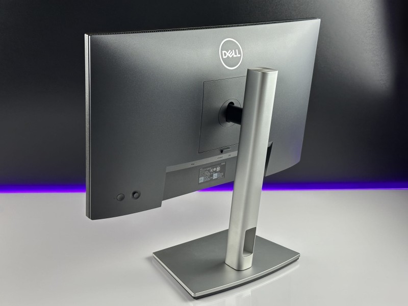 Monitor DELL P2222H 21.5 FHD – doskonały obraz, redukcja niebieskiego światła i pełna regulacja pozycji. Komfort pracy każdego dnia (9).JPG