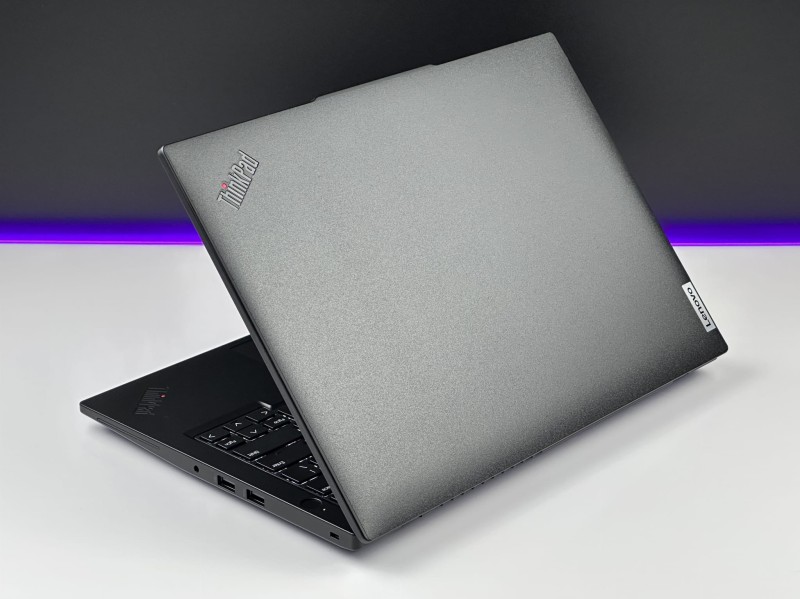 Lenovo ThinkPad L14 Gen 5 z procesorem Ultra 7 165U, matrycą FHD+ i klawiaturą PL QWERTY – wydajność, komfort i niezawodność w każdej sytuacji (4).JPG