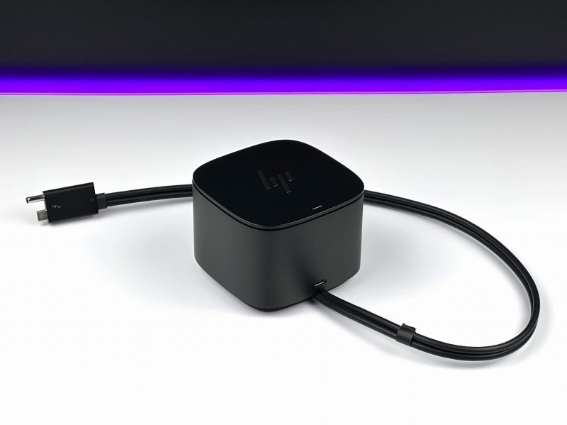HP Thunderbolt 230W – potężna stacja dokująca z zasilaczem 230W. Jedno złącze, pełna łączność i zasilanie – idealna baza dla Twojej pracy (7).JPG