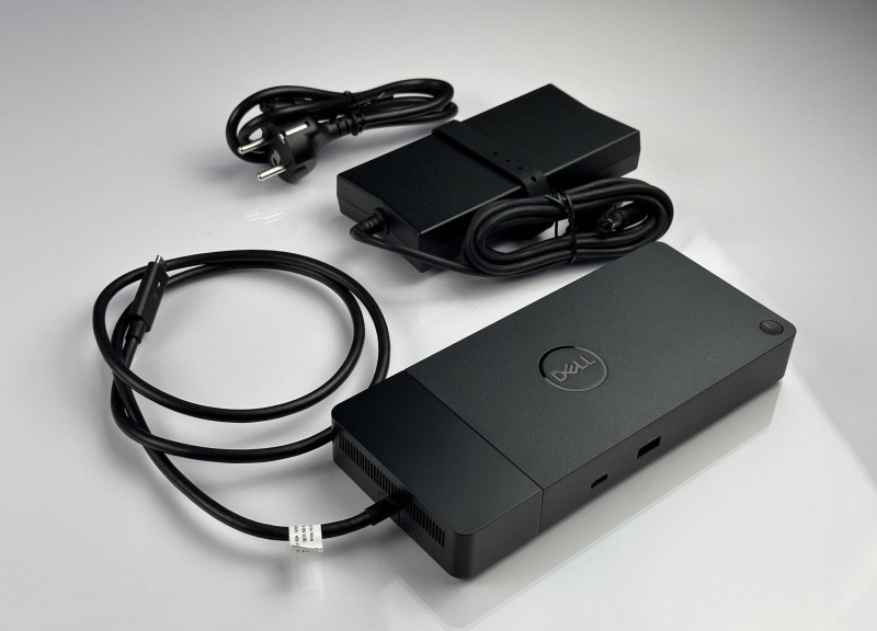 Dell WD19S – wszechstronna stacja dokująca z mocą 130W i bogatym zestawem portów. Uprość pracę, podłączając wiele urządzeń jednocześnie.  (3).JPG