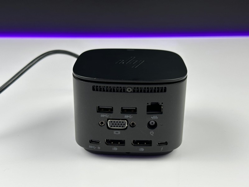 HP Thunderbolt Dock 120W G2 – wszechstronna stacja dokująca, która zapewnia szybkie połączenie i zasilanie, idealna dla maksymalnej produktywności.jpg