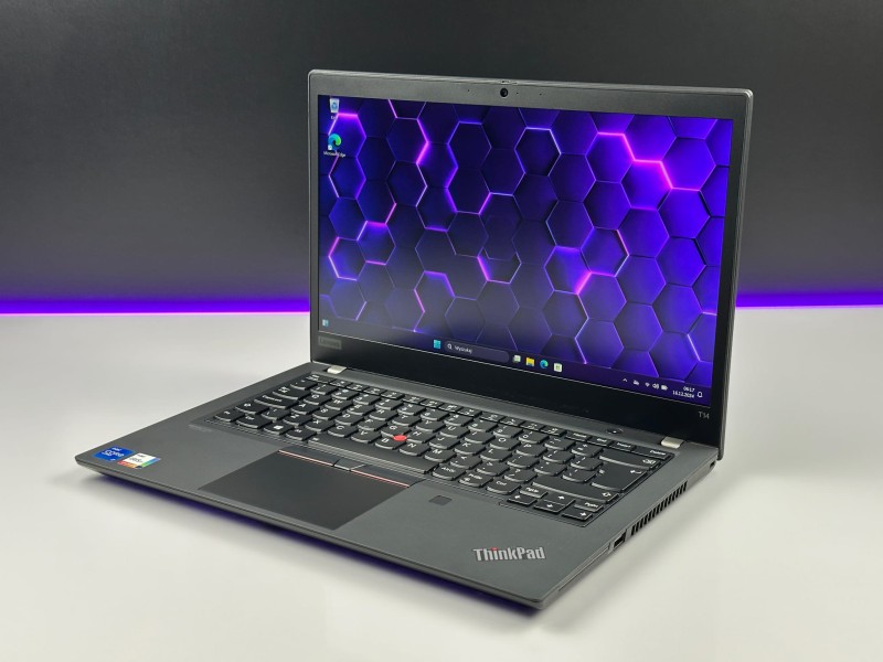 Lenovo ThinkPad T14 Gen 2 z i7-1185G7 i matrycą FHD – niezawodność i styl w kompaktowej formie, idealnej do pracy i codziennych wyzwań!