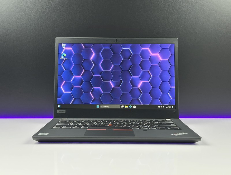 Lenovo ThinkPad T14 Gen 1 z Intel i5-10310U – szybka, niezawodna praca i mobilność w eleganckim wydaniu, idealna do codziennych wyzwań. 14calowy laptop używany.  (3).JPG