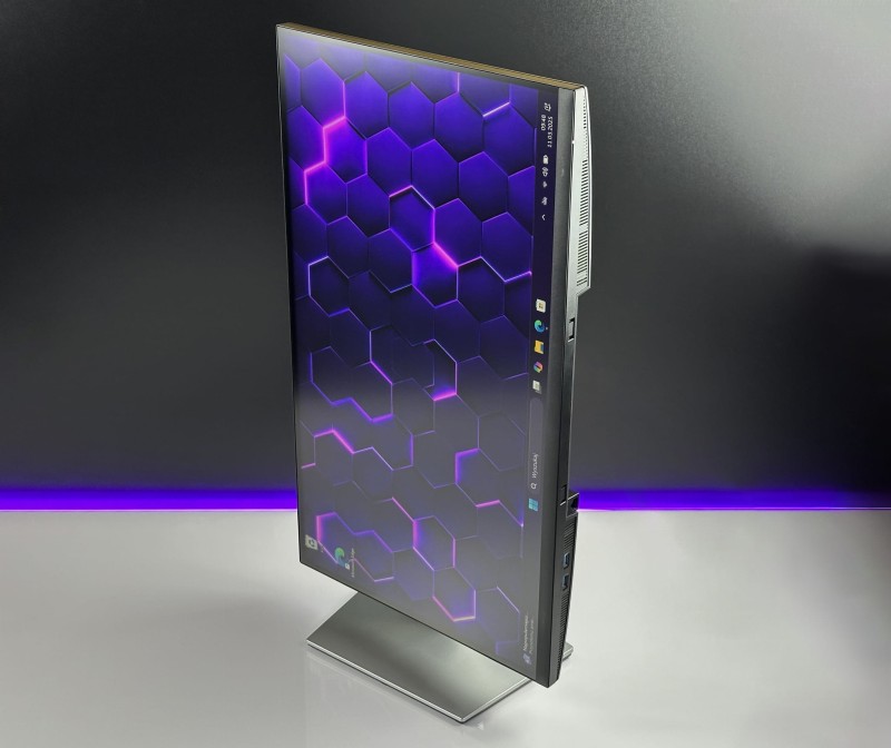 Dell P2721Q – 27" UHD 4K, 60 Hz, Flicker-Free i filtr światła niebieskiego. Krystaliczny obraz i komfort pracy na najwyższym poziomie!