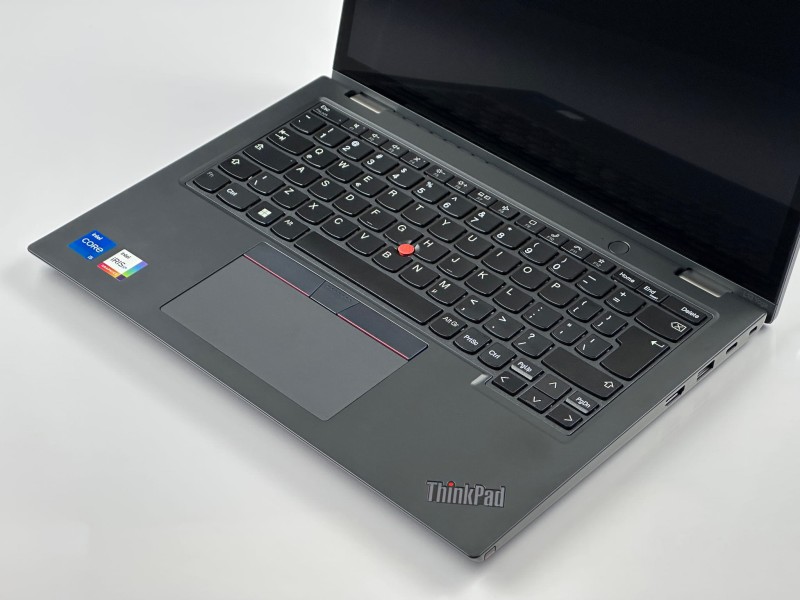 ThinkPad L13 Gen 4 Yoga – wszechstronność 2w1 w biznesowym wydaniu. i5-1335U, 16GB RAM i dotykowa matryca FHD+ w obrotowej konstrukcji (2).JPG