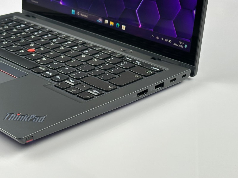 ThinkPad L13 Gen 4 Yoga – wszechstronność 2w1 w biznesowym wydaniu. i5-1335U, 16GB RAM i dotykowa matryca FHD+ w obrotowej konstrukcji (10).JPG