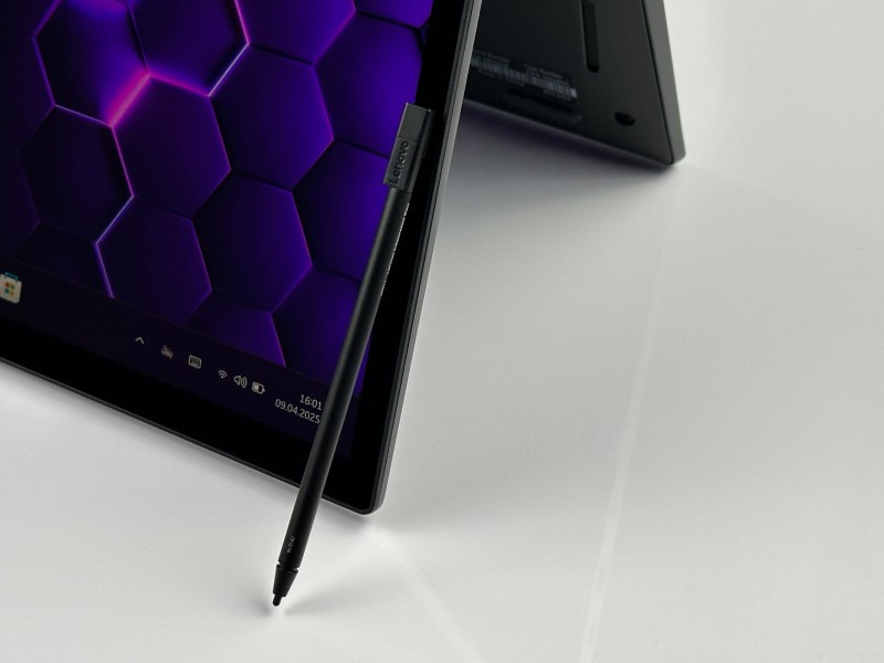 ThinkPad L13 Gen 4 Yoga – wszechstronność 2w1 w biznesowym wydaniu. i5-1335U, 16GB RAM i dotykowa matryca FHD+ w obrotowej konstrukcji (11).JPG