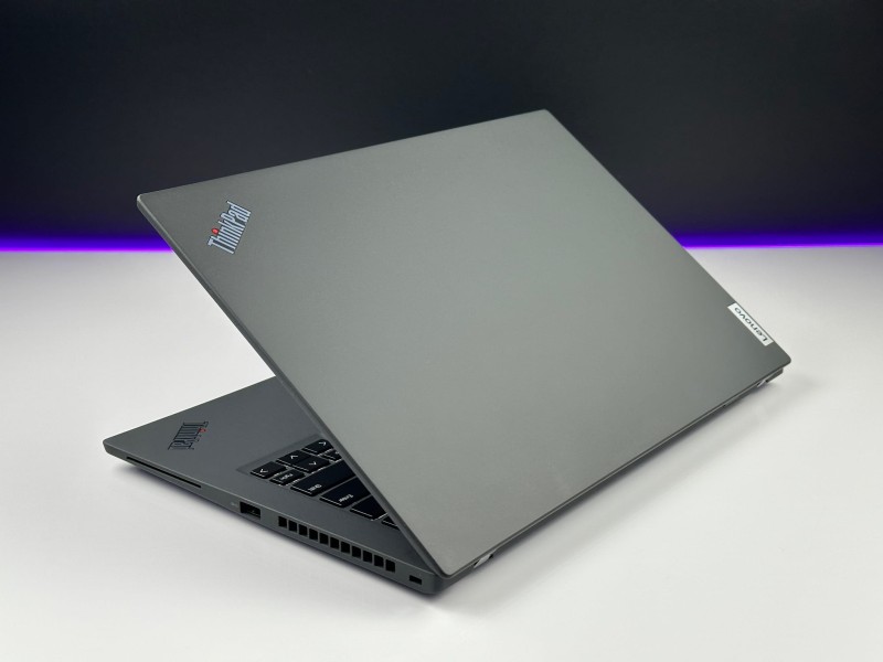 Lenovo ThinkPad T14s Gen 2 i7-1165G7 16GB RAM. Wydajny laptop biznesowy z ekranem FHD do analiz, dokumentów i pracy zdalnej.