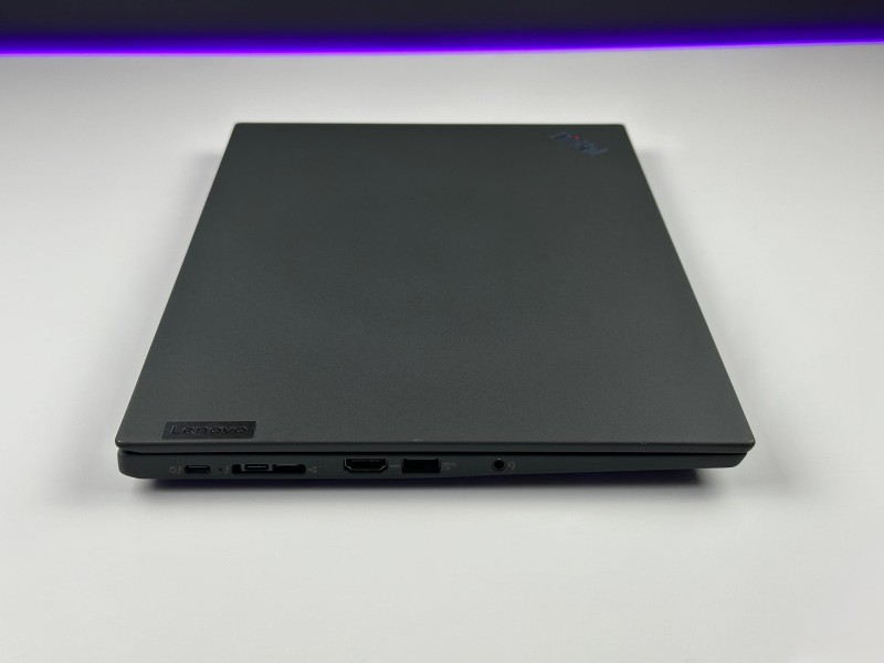 Lenovo ThinkPad T14s Gen 2 i7-1165G7 16GB RAM. Wydajny laptop biznesowy z ekranem FHD do analiz, dokumentów i pracy zdalnej.