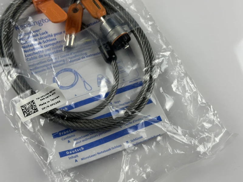 Linka zabezpieczająca Kensington MicroSaver (OPU266) – stalowa linka, obrotowa głowica i technologia anty‑pick. Pewne zabezpieczenie laptopa.