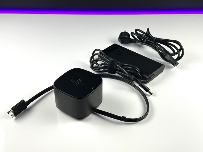 HP Thunderbolt 230W – potężna stacja dokująca z zasilaczem 230W. Jedno złącze, pełna łączność i zasilanie – idealna baza dla Twojej pracy (3).JPG