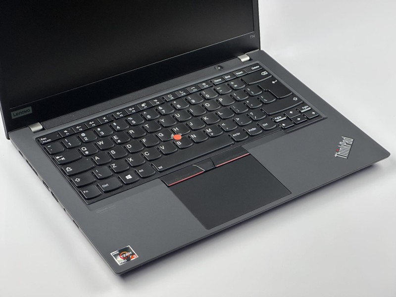 Lenovo ThinkPad T14 Gen 1 - Ryzen 5 4650U, 14". Biznesowy laptop z wydajnym procesorem AMD Ryzen PRO, idealny do pracy biurowej i mobilnej.