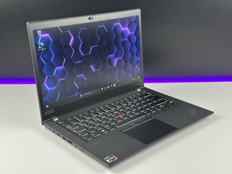 Lenovo ThinkPad T14 Gen 1 - Ryzen 5 4650U, 14". Biznesowy laptop z wydajnym procesorem AMD Ryzen PRO, idealny do pracy biurowej i mobilnej.