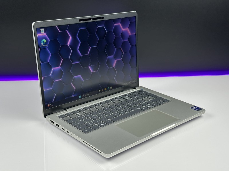 Dell Pro 13 Plus PB13250 z procesorem Intel Ultra 5 235U i matrycą FHD+. Nowoczesny, lekki i wydajny laptop idealny do pracy i codziennego użytku (8).JPG