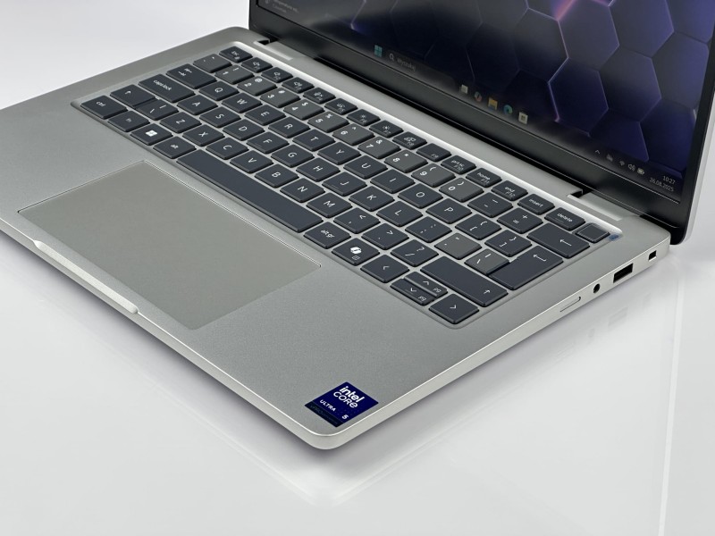 Dell Pro 13 Plus PB13250 z procesorem Intel Ultra 5 235U i matrycą FHD+. Nowoczesny, lekki i wydajny laptop idealny do pracy i codziennego użytku (10).JPG