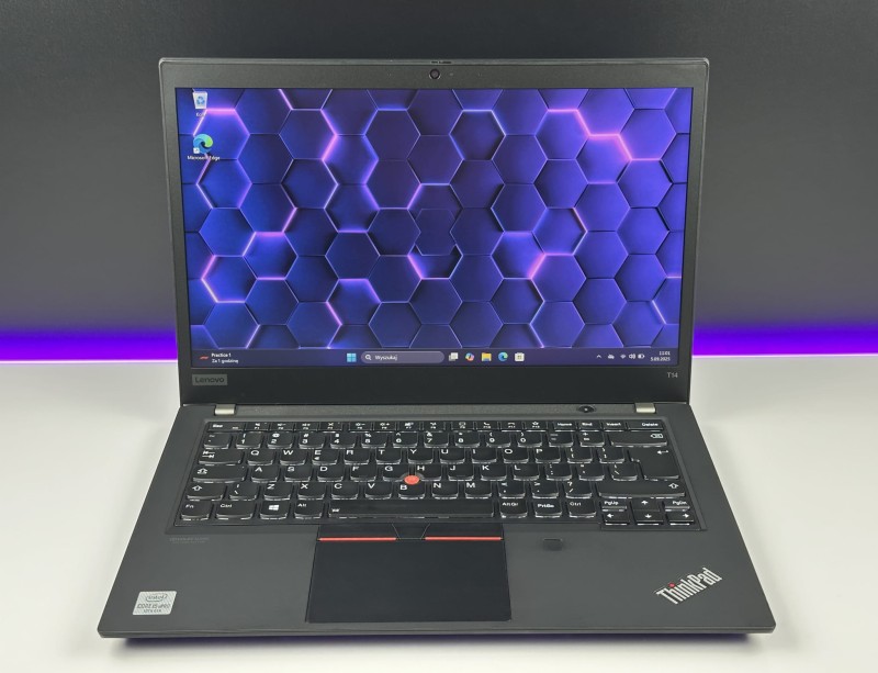 Lenovo ThinkPad T14 Gen 1 z Intel i5-10310U – szybka, niezawodna praca i mobilność w eleganckim wydaniu, idealna do codziennych wyzwań (4).JPG