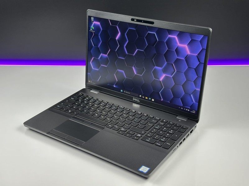 Dell Latitude 5500 i5-8265U, 15.6", LTE – laptop do pracy zdalnej, biura i internetu. Idealny do wideokonferencji, dokumentów i codziennych zadań.