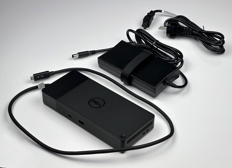 Stacja dokująca Dell WD19TBS z zasilaczem 180W – zaawansowana stacja zapewniająca szybkie ładowanie i szerokie możliwości podłączeń (1).JPG