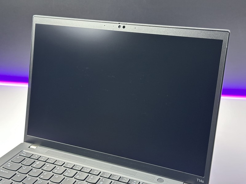 Lenovo ThinkPad T14s Gen 3 – ultralekki, wydajny i niezawodny. i5-1245U, 16GB RAM i ekran FHD+ zapewniają komfort pracy na najwyższym poziomie (1).JPG