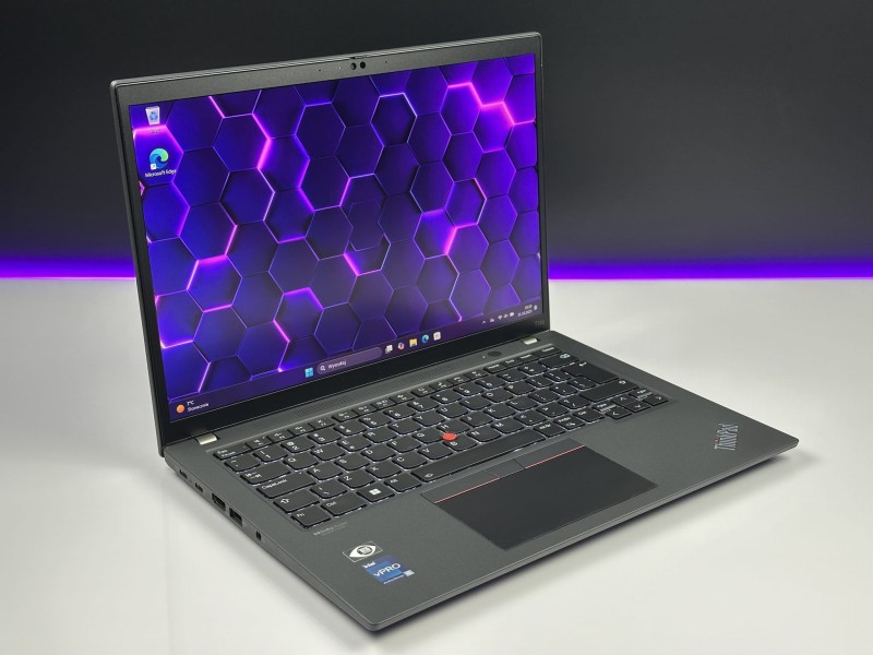 Lenovo ThinkPad T14s Gen 3 – ultralekki, wydajny i niezawodny. i5-1245U, 16GB RAM i ekran FHD+ zapewniają komfort pracy na najwyższym poziomie (3).JPG