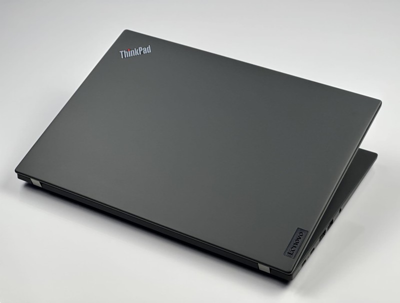 Lenovo ThinkPad T14s Gen 3 – ultralekki, wydajny i niezawodny. i5-1245U, 16GB RAM i ekran FHD+ zapewniają komfort pracy na najwyższym poziomie (10).JPG