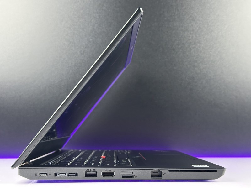 Lenovo ThinkPad L14 Gen 1 z i5-10210U i ekranem FHD – solidny laptop biznesowy z klawiaturą US (PL QWERTY), idealny do pracy biurowej i zdalnej.