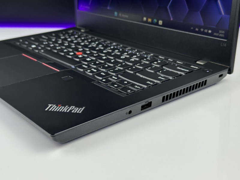 Lenovo ThinkPad L14 Gen 1 z i5-10210U i ekranem FHD – solidny laptop biznesowy z klawiaturą US (PL QWERTY), idealny do pracy biurowej i zdalnej.