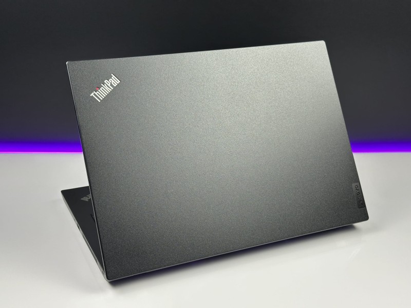 Lenovo ThinkPad L14 Gen 1 z i5-10210U i ekranem FHD – solidny laptop biznesowy z klawiaturą US (PL QWERTY), idealny do pracy biurowej i zdalnej.