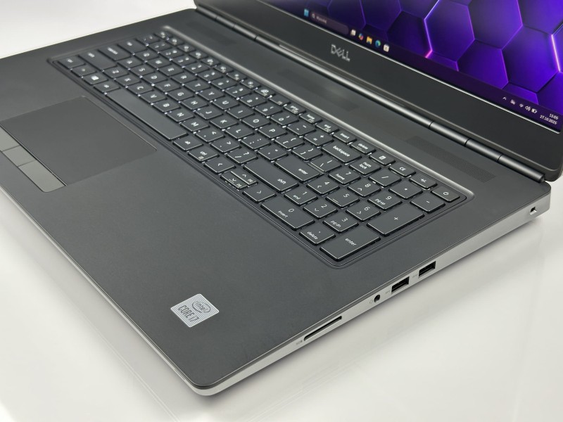 Dell Precision 7750 z i7-10850H i RTX4000 – profesjonalna stacja robocza stworzona do grafiki 3D, CAD i wymagających projektów inżynieryjnych (6).JPG