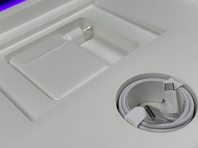 MacBook Pro 16 M3 Max – 48GB RAM, 512GB SSD, 40-core GPU i ProMotion 120Hz. Najmocniejszy laptop Apple do montażu, grafiki i pracy kreatywnej (3).JPG