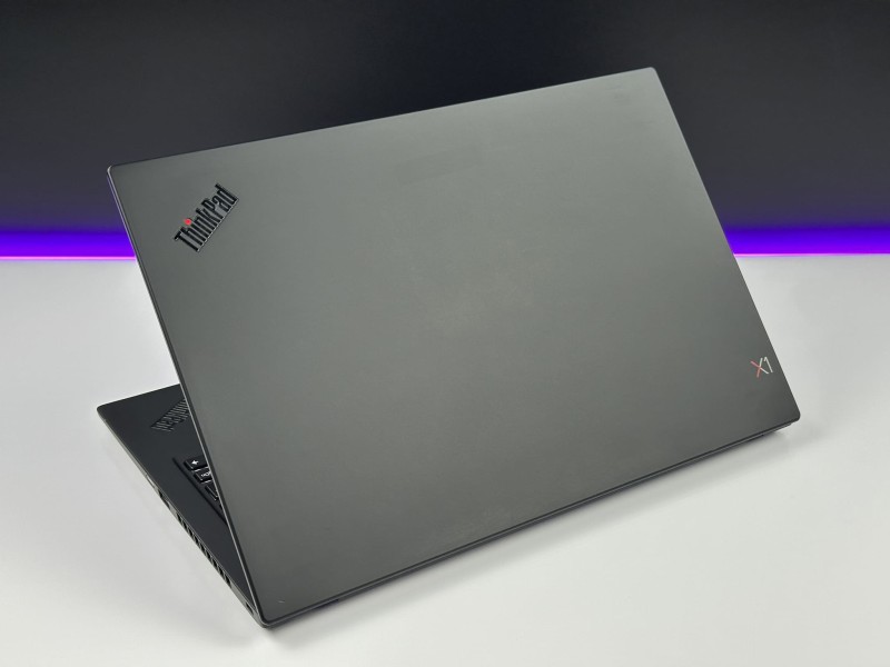 Lenovo ThinkPad X1 Carbon Gen 7 z i7-8665U, 16GB RAM, ekranem FHD i LTE – lekki, dotykowy laptop biznesowy z klawiaturą US (PL QWERTY) (9).JPG