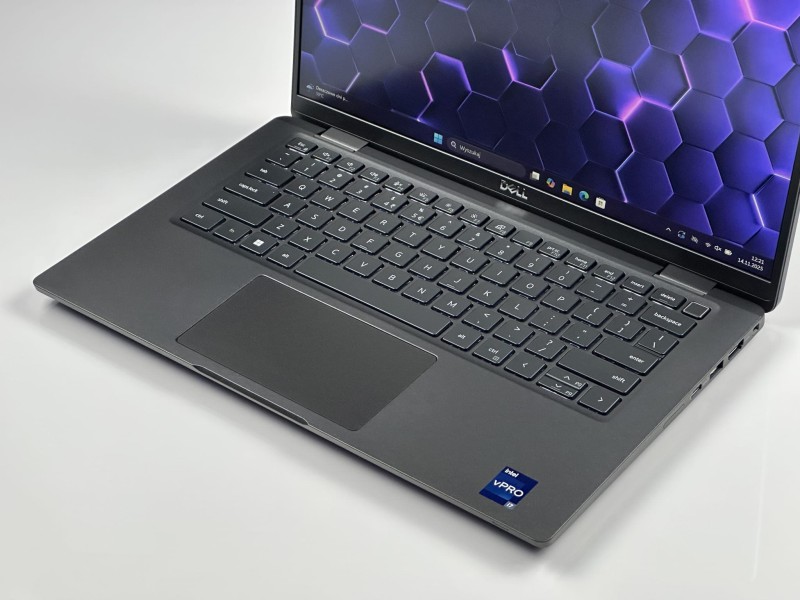Dell Latitude 7430 i7-1265U, 14 FHD, klawiatura US (PL) – wydajny laptop biznesowy z grafiką Intel Iris Xe, idealny do pracy biurowej i mobilnej (8).JPG