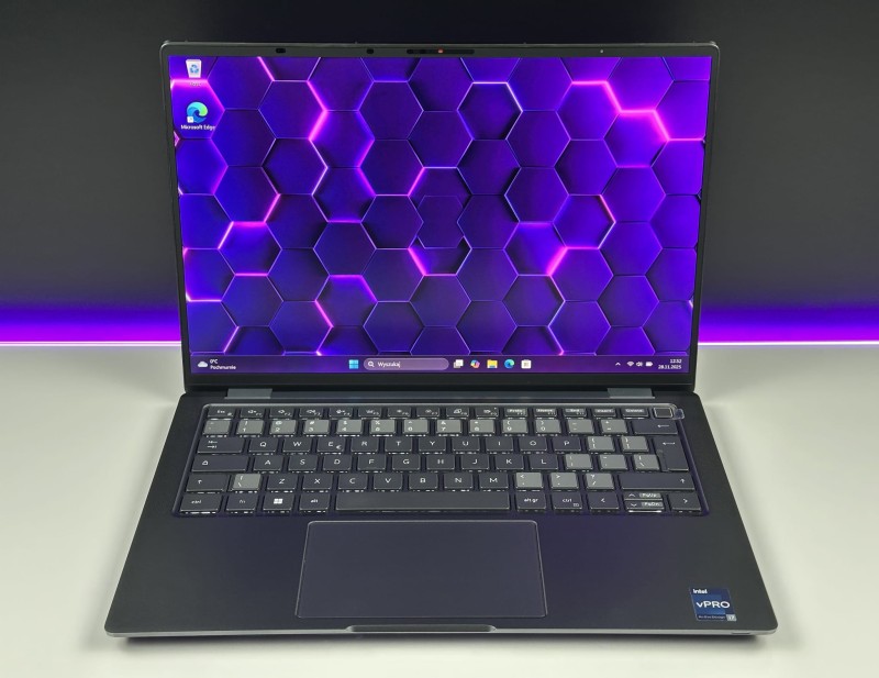 Dell Latitude 9430 – i7-1265U, 16GB RAM i matryca FHD+ 14”. Lekki, premium ultrabook biznesowy do pracy biurowej, mobilnej i wideokonferencji (1).JPG