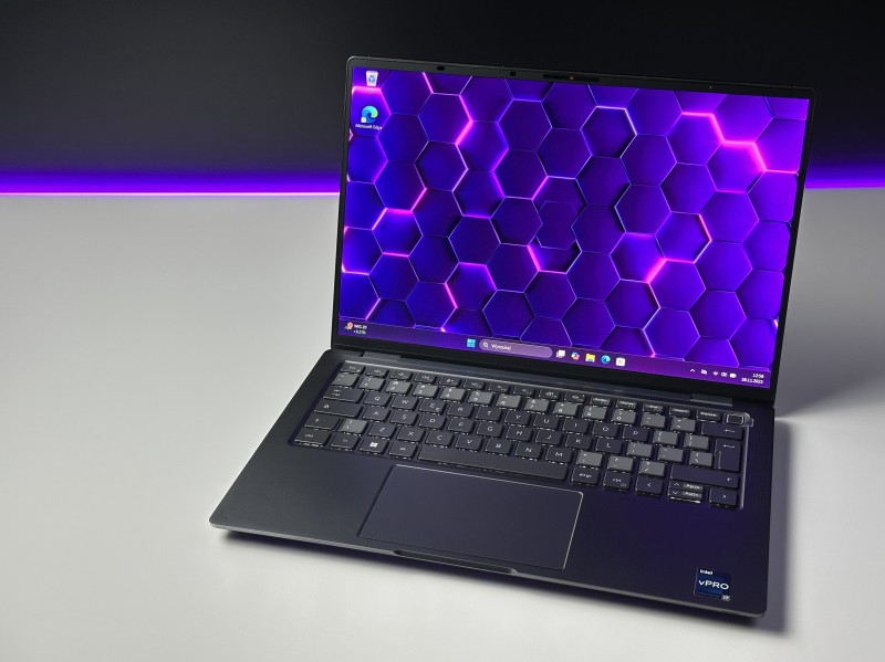 Dell Latitude 9430 – i7-1265U, 16GB RAM i matryca FHD+ 14”. Lekki, premium ultrabook biznesowy do pracy biurowej, mobilnej i wideokonferencji (13).JPG