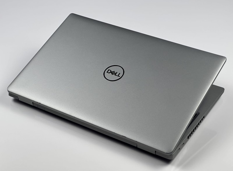 Dell Latitude 5530 – i7-1265U i dotykowa matryca FHD 15.6. Biznesowy laptop do pracy biurowej, mobilnej i multitaskingu. Wysoka wydajność (8).JPG