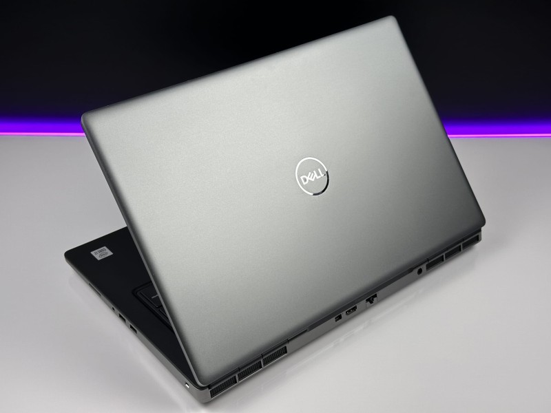 Dell Precision 7750 z i7-10850H i RTX4000 – profesjonalna stacja robocza stworzona do grafiki 3D, CAD i wymagających projektów inżynieryjnych (1).JPG