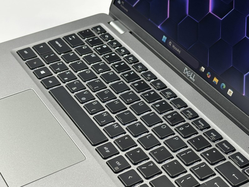 Dell Latitude 5421 – i5-11400H i matryca 14”. Wydajny laptop biznesowy z procesorem klasy H, idealny do wymagających zadań i pracy wielozadaniowej (1).JPG