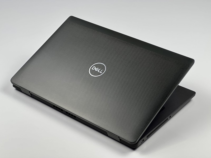 Dell Latitude 7430 – i5-1235U, 16GB RAM i dotyk FHD 14”. Lekki ultrabook biznesowy z obudową carbon (włókno węglowe), idealny do pracy mobilnej (8).JPG