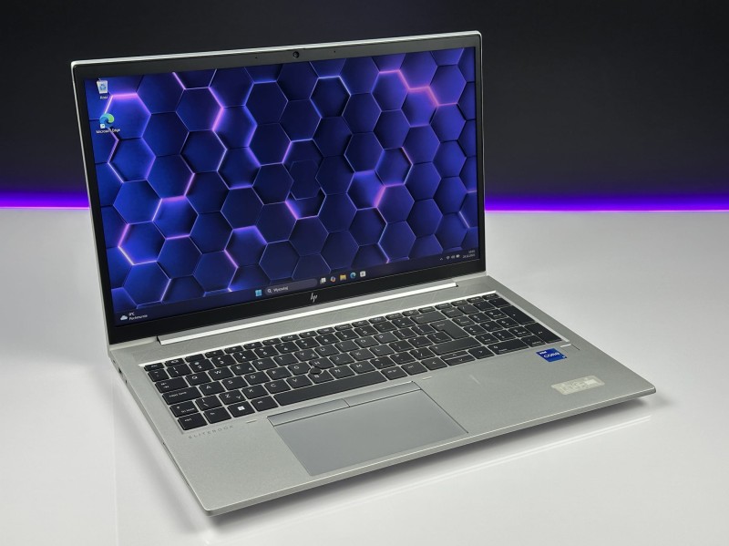 HP EliteBook 850 G8 – i7-1165G7 i matryca 15.6. Biznesowy laptop klasy premium do pracy biurowej, mobilnej i codziennych zadań. Solidna wydajność (4).JPG