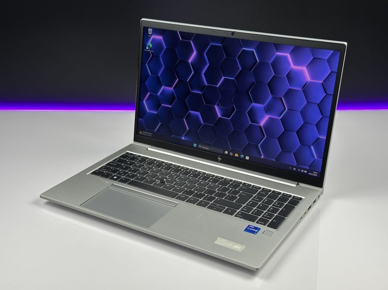 HP EliteBook 850 G8 – i7-1165G7 i matryca 15.6. Biznesowy laptop klasy premium do pracy biurowej, mobilnej i codziennych zadań. Solidna wydajność (7).JPG