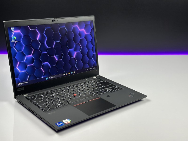 Lenovo ThinkPad T14 Gen 2 z i7-1185G7 i dotykową matrycą FHD – solidny i wszechstronny laptop biznesowy, stworzony do pracy w każdym miejscu.