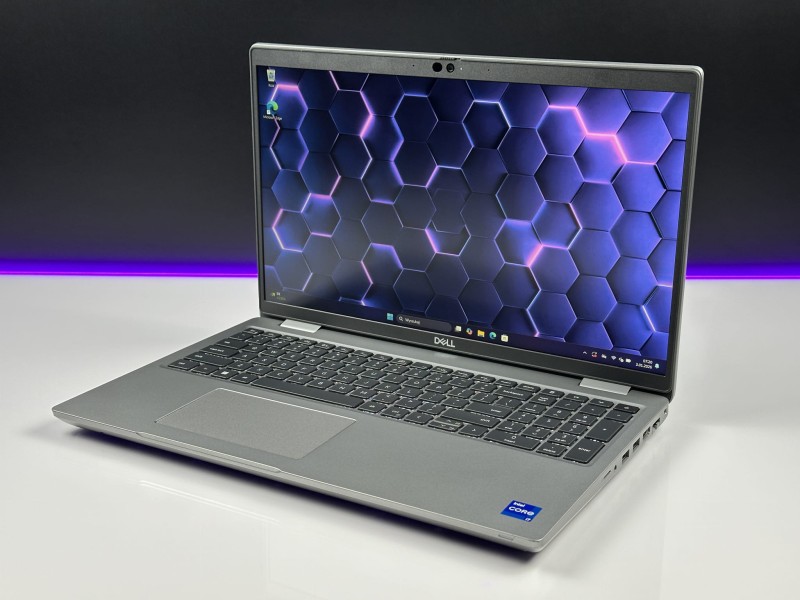 Latitude 5531 – i7-12800H i matryca FHD 15,6. Wydajny laptop biznesowy do pracy analitycznej, projektowej i zaawansowanych zadań biurowych (6).JPG