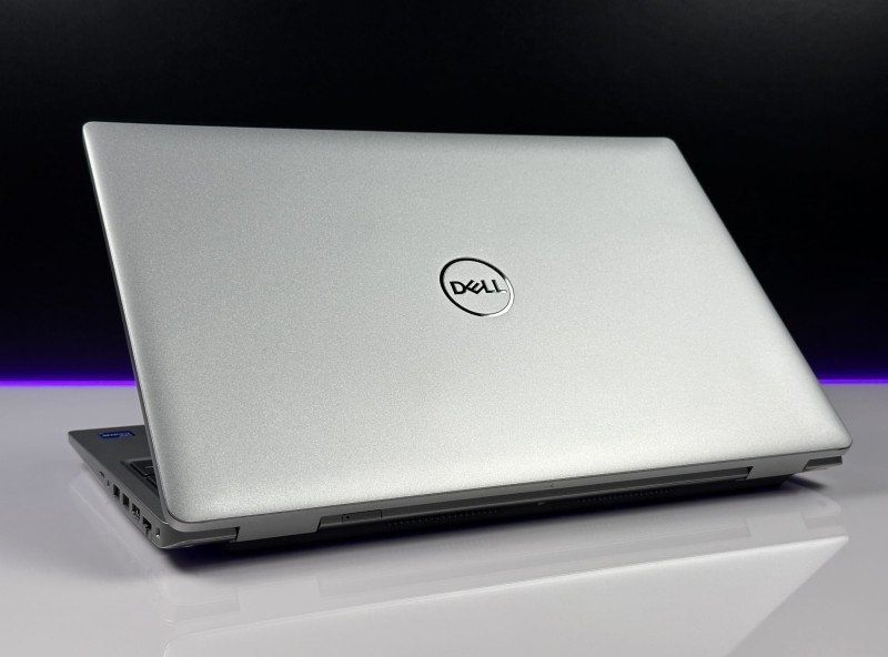 Latitude 5531 – i7-12800H i matryca FHD 15,6. Wydajny laptop biznesowy do pracy analitycznej, projektowej i zaawansowanych zadań biurowych (7).JPG