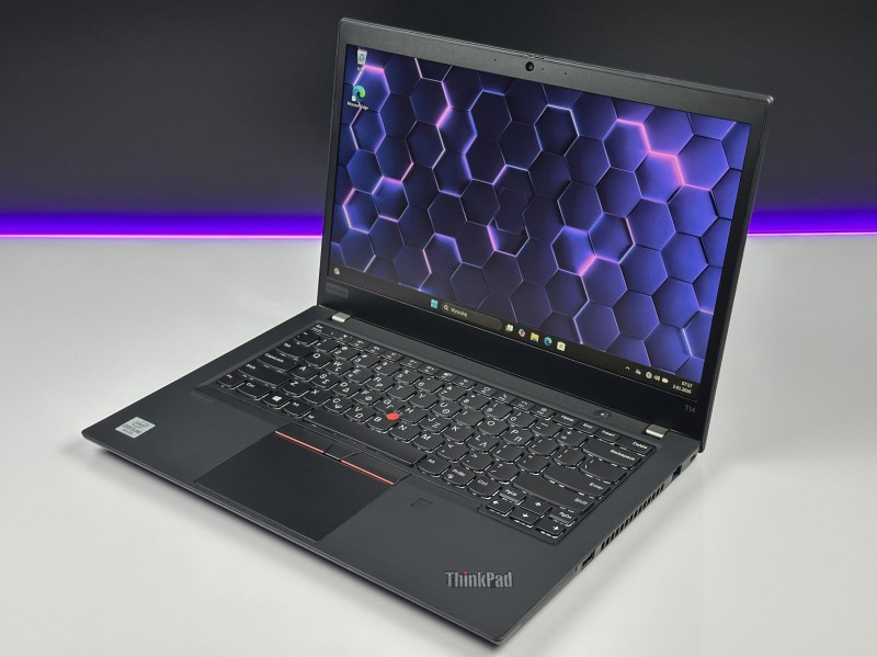 Lenovo ThinkPad T14 Gen 1 – i5-10310U, dotykowa matryca FHD 14 i klawiatura US (QWERTY PL). Solidny laptop biznesowy do codziennej pracy (5).JPG
