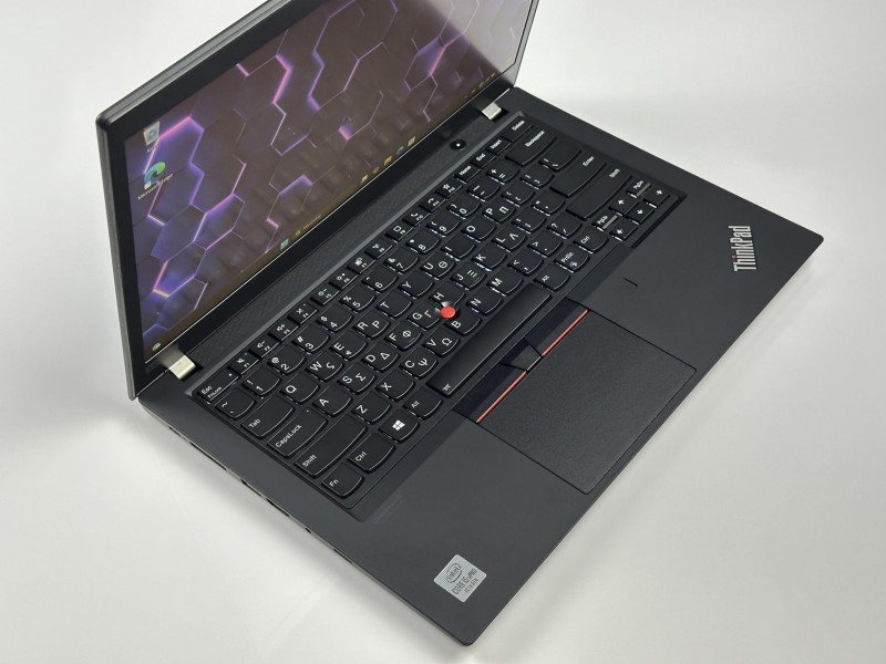 Lenovo ThinkPad T14 Gen 1 – i5-10310U, dotykowa matryca FHD 14 i klawiatura US (QWERTY PL). Solidny laptop biznesowy do codziennej pracy (11).JPG