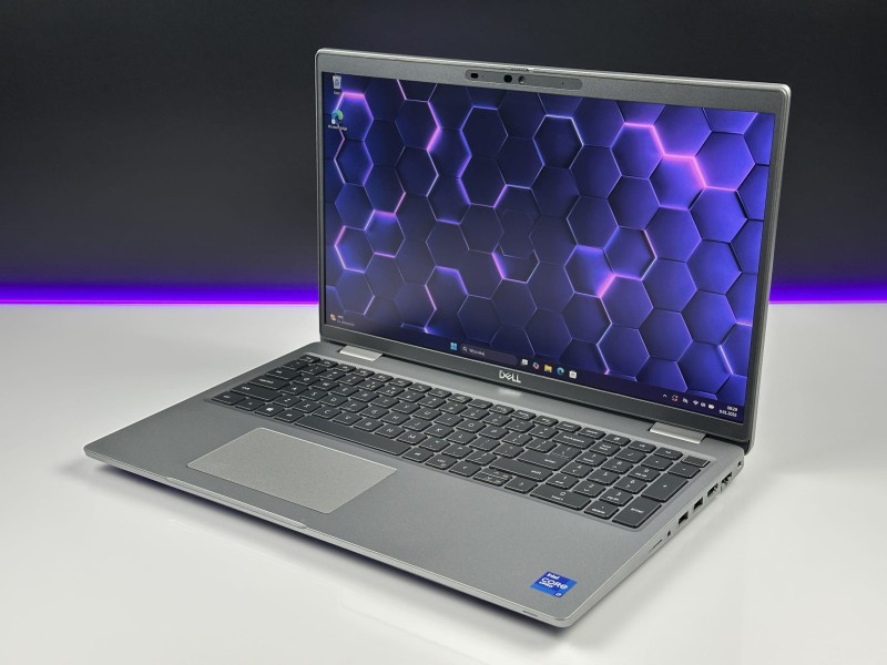 Dell Latitude 5520 – i7-1185G7, FHD 15,6, grafika MX 450 (2GB) i klawiatura US (QWERTY PL). Biznesowy laptop do pracy i grafiki (8).JPG