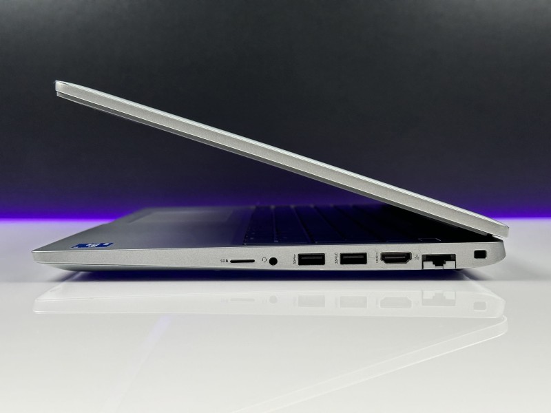 Dell Latitude 5520 – i7-1185G7, FHD 15,6, grafika MX 450 (2GB) i klawiatura US (QWERTY PL). Biznesowy laptop do pracy i grafiki (12).JPG