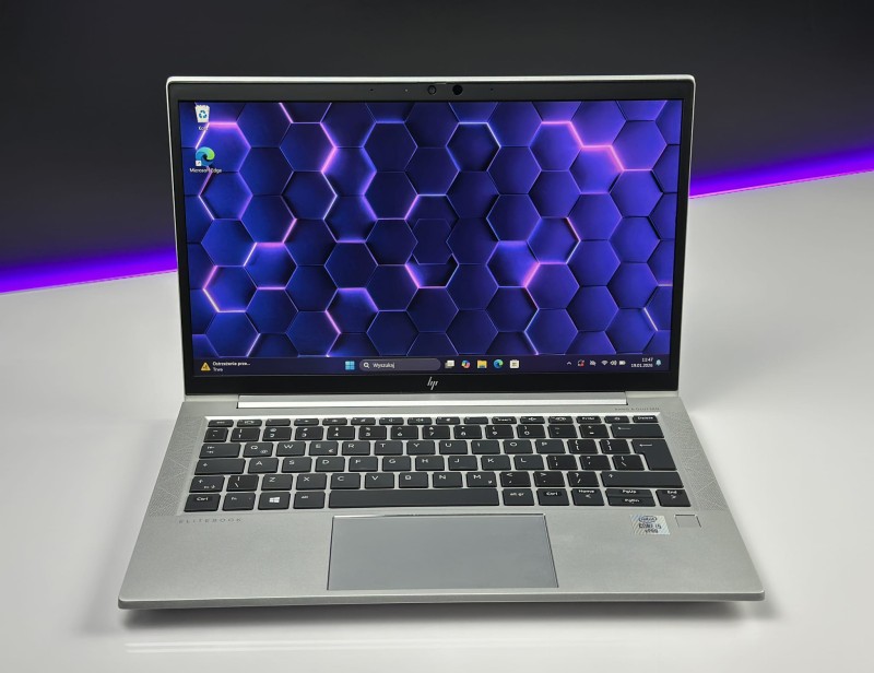 HP EliteBook 830 G7 – i5-10310U i matryca FHD 13,3. Lekki laptop biznesowy do pracy mobilnej, spotkań online i codziennych zadań (16).JPG